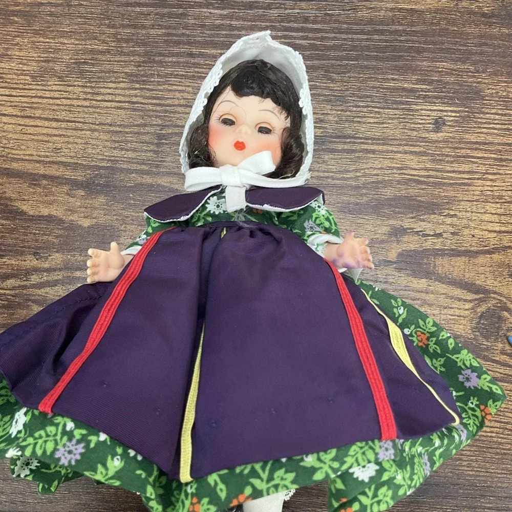 Madame Alexander product vintage